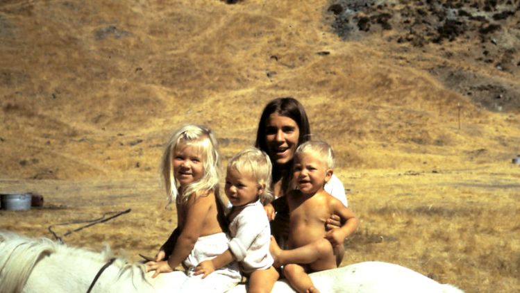 MaryBabies_crop.jpg
