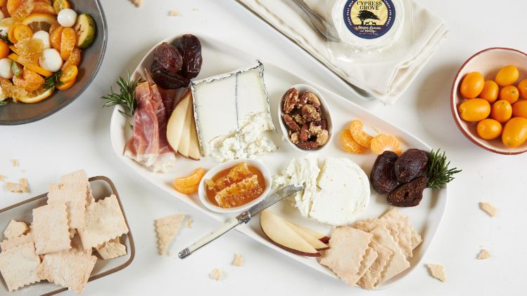 cypress-grove-recipes-meyer-lemon-and-honey-cheeseboard