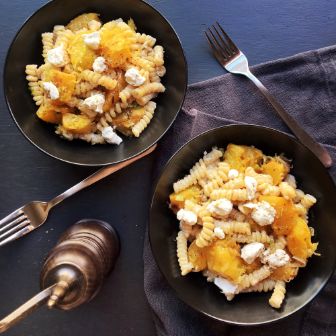 cypress-grove-recipes-psychedillic-pasta-with-acorn-squash-and-melted-leeks