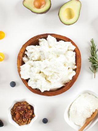 FromageBlanc_StyledPackaging_NoTub_crop--1-