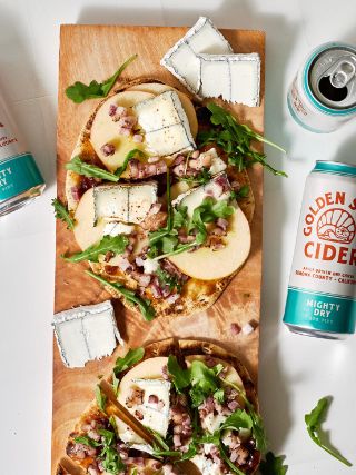 HF_GoldenState_Flatbread_Flatlay-scaled-e1722980240566